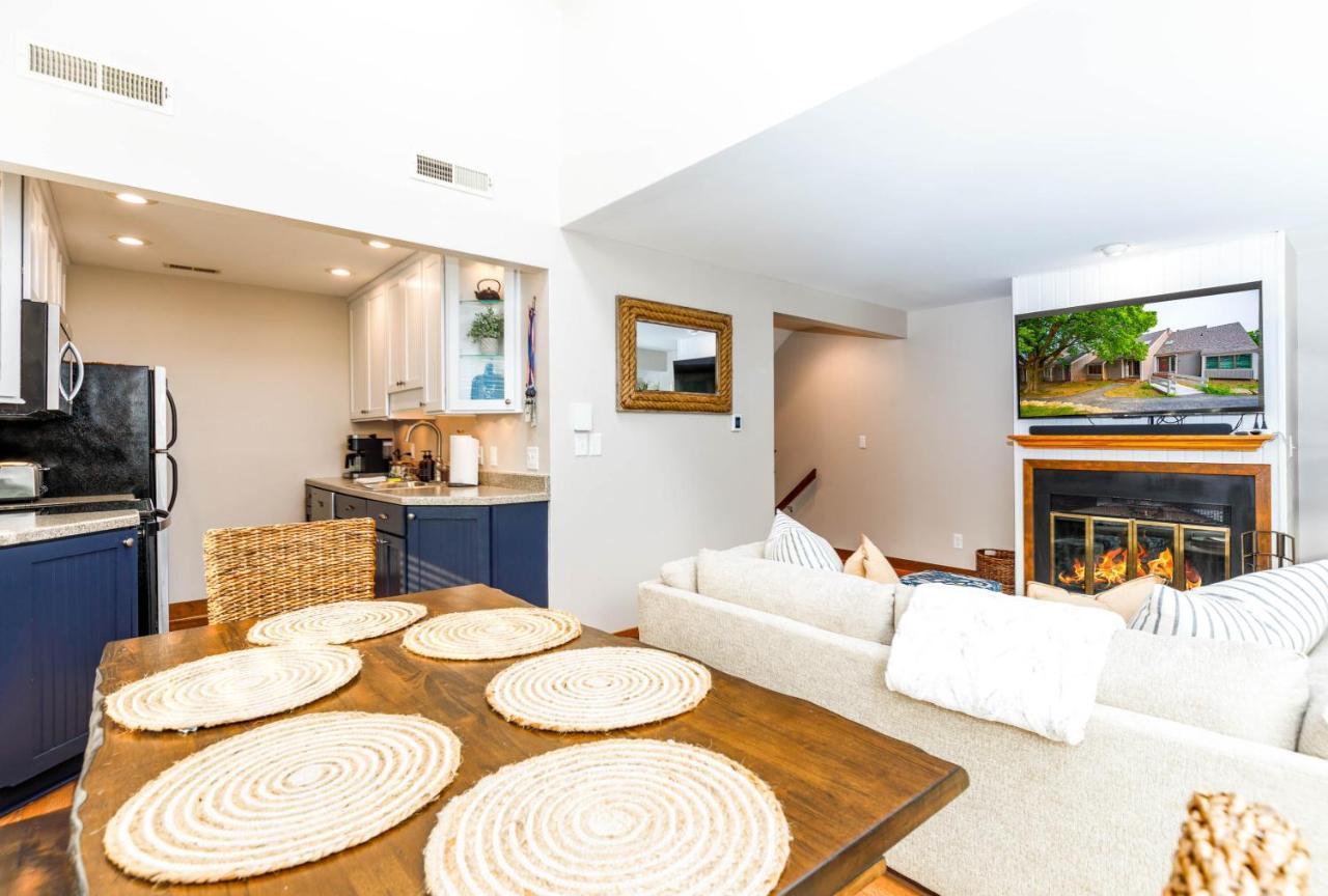 Summer Specials! Cozy King Beds, Pool Access, Galena Territory Amenities, Fireplace, Great Location In Galena Territory On Lake גלנה מראה חיצוני תמונה